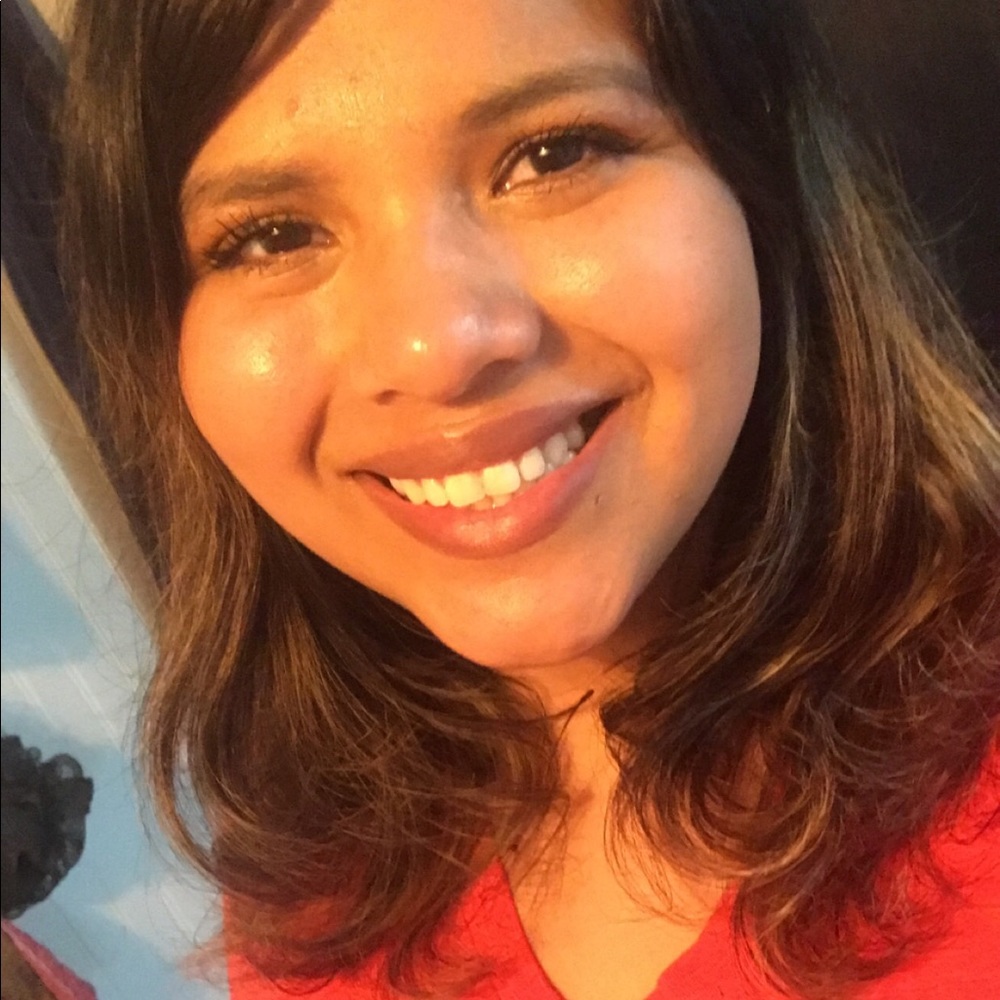 Meet your Posher, Linda